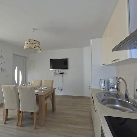 Apartment Mia I Josip *